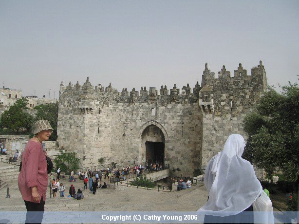 Damascus-gate.jpg