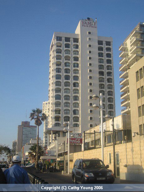 tel aviv-beachfront-buildings09.jpg